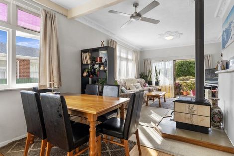 Photo of property in 29 Duke Street, Levin, 5510