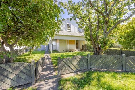 Photo of property in 804-806 Takapu Place, Camberley, Hastings, 4120