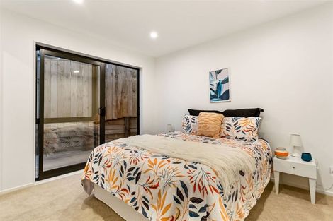 Photo of property in 152c Luckens Road, West Harbour, Auckland, 0618