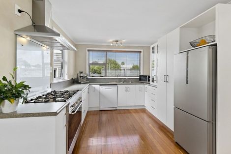 Photo of property in 5 Duke Street, Levin, 5510