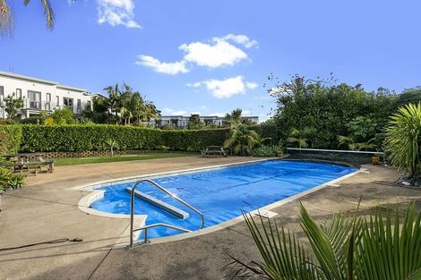 Photo of property in The Grange, 69/92 Bush Road, Albany, Auckland, 0632