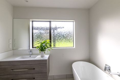 Photo of property in 46 Gordon Place, Levin, 5510