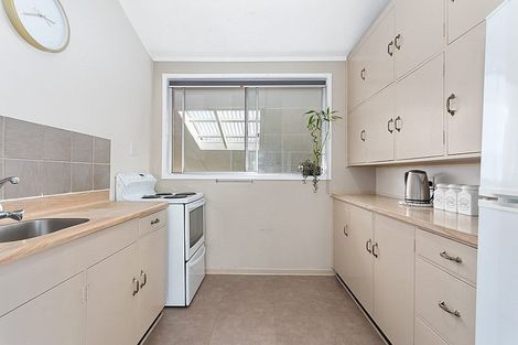 Photo of property in 15 Mokorua Grove, Whakatane, 3120