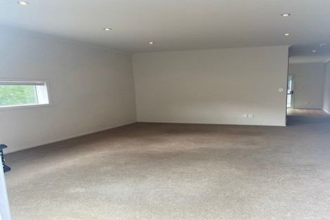 Photo of property in 1/123 The Parade, Island Bay, Wellington, 6023