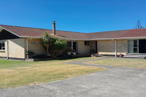 Photo of property in 2 Wahanui Walk, Ruakaka, 0116