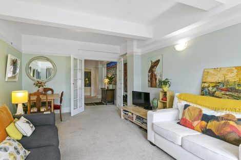 Photo of property in Inverleith Apartments, 306u1 Oriental Parade, Oriental Bay, Wellington, 6011