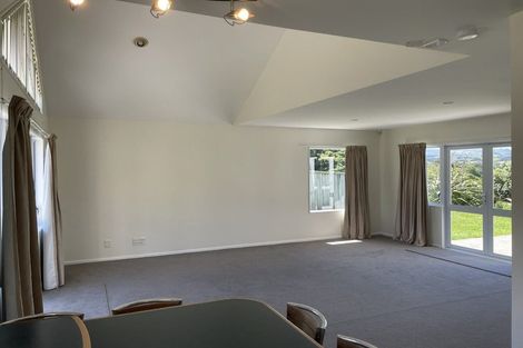 Photo of property in 9 The Topdeck, Whitby, Porirua, 5024