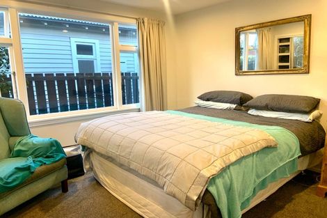 Photo of property in 2 Norwood Street, Beckenham, Christchurch, 8023