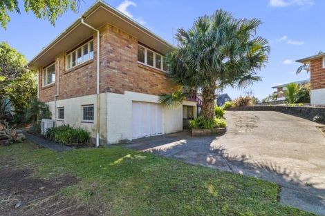 Photo of property in 11 Kowai Grove, Omokoroa, 3114