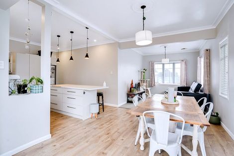 Photo of property in 340 Peachgrove Road, Fairfield, Hamilton, 3214
