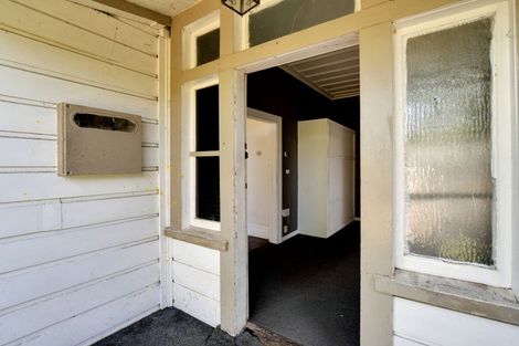 Photo of property in 41 Gloag Street, Waverley, 4510