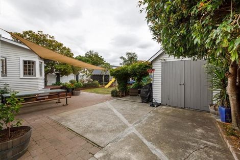 Photo of property in 62 Heretaunga Street, Palmerston North, 4414