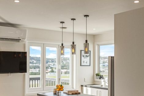 Photo of property in 35 Tirangi Road, Rongotai, Wellington, 6022