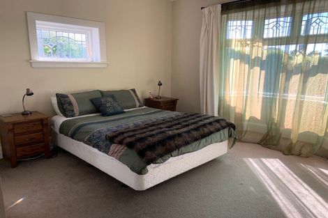Photo of property in 100 Somerfield Street, Somerfield, Christchurch, 8024