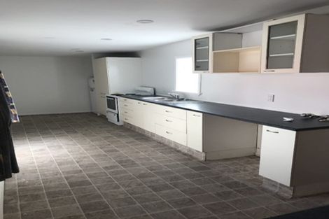 Photo of property in 6 Howard Street, Mount Cook, Wellington, 6021