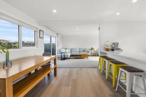Photo of property in 45 Saint James Street, Richmond Heights, Taupo, 3330