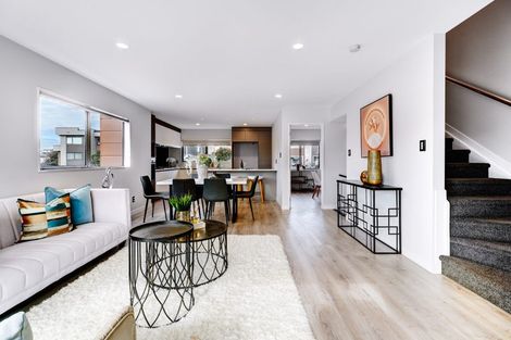 Photo of property in 2 Meritage Lane, Te Atatu South, Auckland, 0610