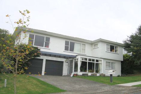 Photo of property in 55 Sunrise Boulevard, Tawa, Wellington, 5028