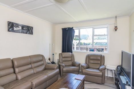 Photo of property in 34 Linwood Drive, Paraparaumu, 5032