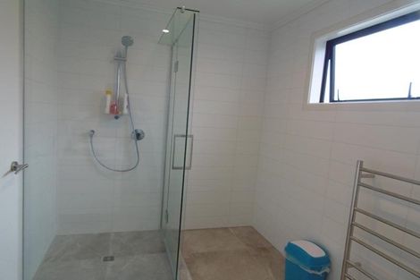 Photo of property in 2 Saltmarsh Road, Hobsonville, Auckland, 0616