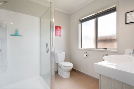 Photo of property in 53 Keepa Close, Papamoa Beach, Papamoa, 3118