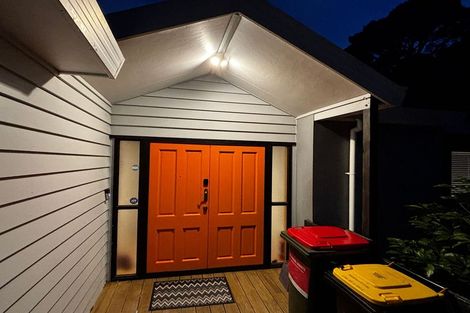 Photo of property in 9 Birdwood Street, Karori, Wellington, 6012