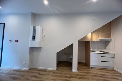 Photo of property in 7/1 Kaponga Crescent, New Lynn, Auckland, 0600
