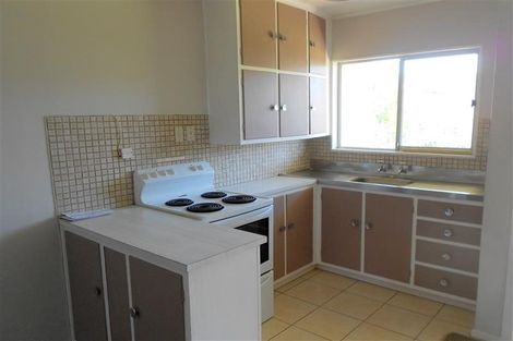 Photo of property in 10f2 Petherick Crescent, Johnsonville, Wellington, 6037