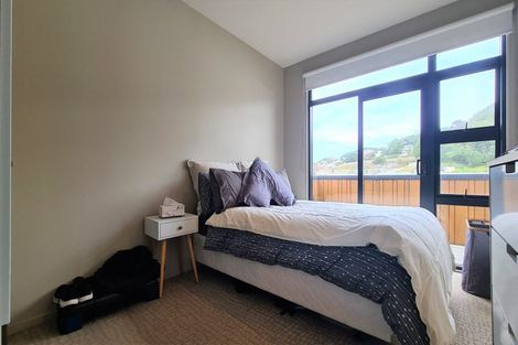 Photo of property in Revolucion Apartments, 301s/28 Torrens Terrace, Mount Cook, Wellington, 6011