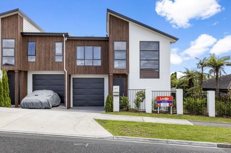 Photo of property in 4/87 Rototuna Road, Rototuna, 3210