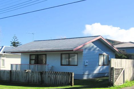 Photo of property in 9a Percival Road, Paraparaumu Beach, Paraparaumu, 5032