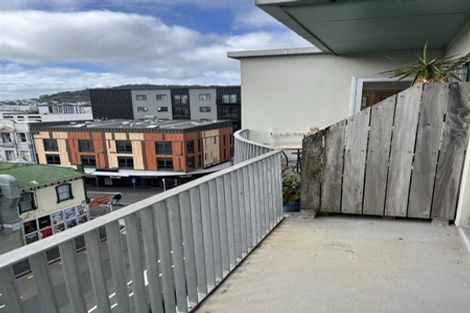 Photo of property in Qba Apartments, 3h/51 Webb Street, Mount Cook, Wellington, 6011