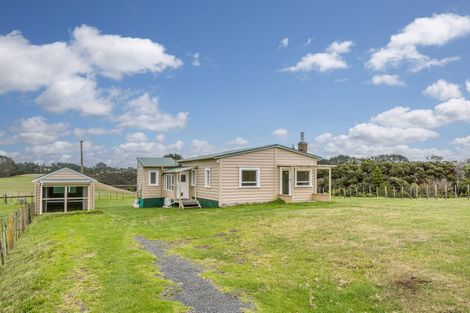 Photo of property in 56a Coster Road, Muriwai, Waimauku, 0881