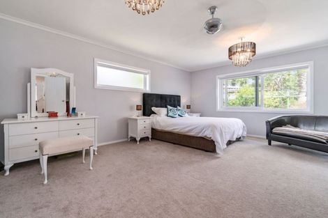Photo of property in 17 Gala Place, Henderson, Auckland, 0612