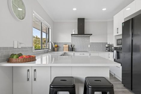 Photo of property in 19 Mamaku Rise, Welcome Bay, Tauranga, 3112