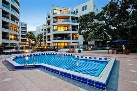 Photo of property in 2b/5 The Promenade, Takapuna, Auckland, 0622