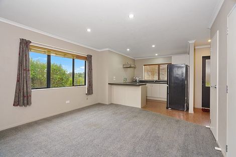 Photo of property in 19 Titch Place, Glen Eden, Auckland, 0602