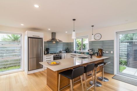 Photo of property in 158a Onepu Road, Lyall Bay, Wellington, 6022