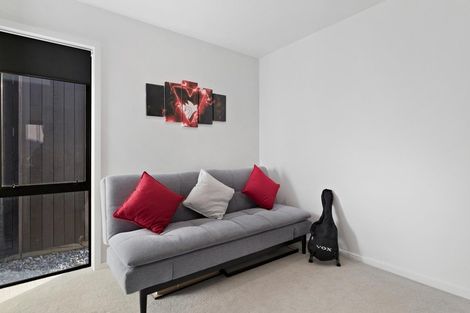 Photo of property in 2 Kotuku Lane, Hobsonville, Auckland, 0616