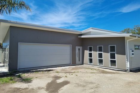 Photo of property in 70 Ormond Road, Whataupoko, Gisborne, 4010