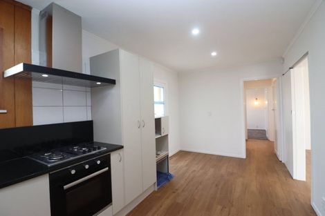 Photo of property in 2/95 Pakuranga Road, Pakuranga, Auckland, 2010