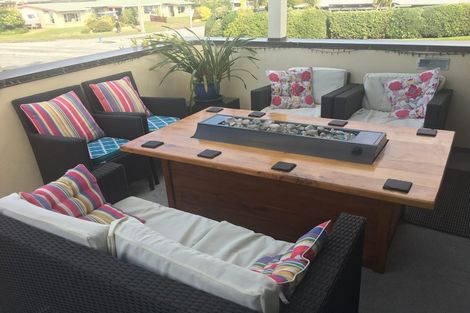 Photo of property in 33a Tay Street, Mount Maunganui, 3116