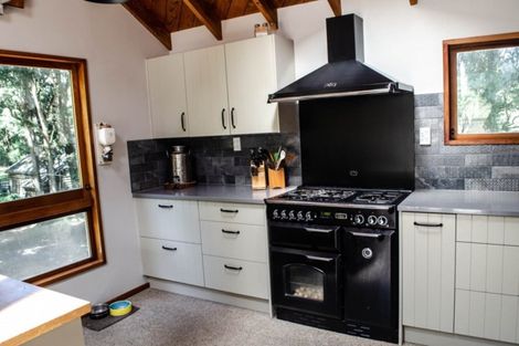 Photo of property in 306 Muhunoa Road East, Ohau, Levin, 5570