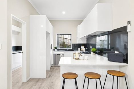 Photo of property in 142 Lisle Farm Drive, Pukekohe, 2120