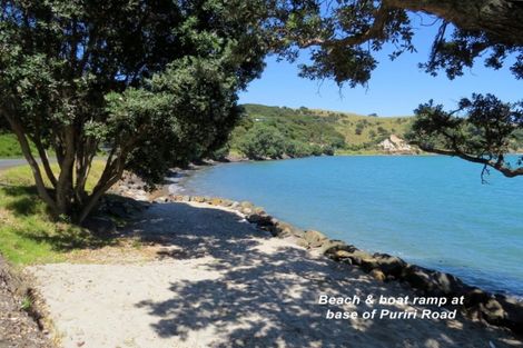 Photo of property in 44 Puriri Road, Te Kouma, Coromandel, 3581