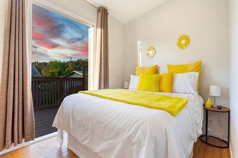 Photo of property in 637 Swanson Road, Swanson, Auckland, 0612