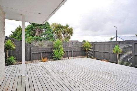 Photo of property in 5 Mercury Street, Milson, Palmerston North, 4414