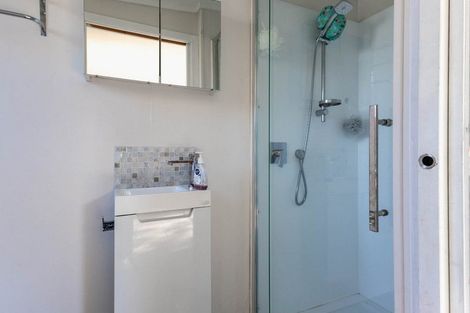 Photo of property in 10 Dell Road, Raumati South, Paraparaumu, 5032