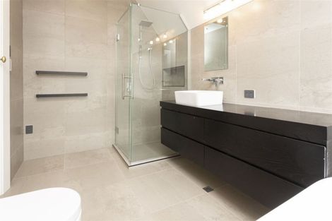 Photo of property in 35 Knowles Street, St Albans, Christchurch, 8052