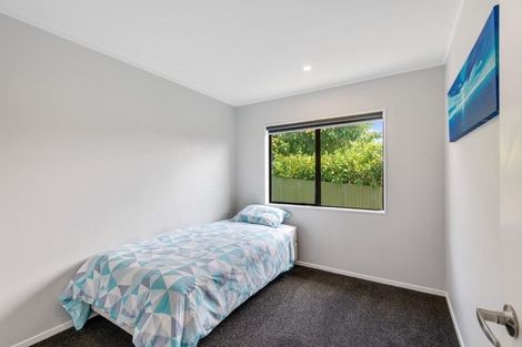 Photo of property in 21a Red Beach Road, Red Beach, 0932
